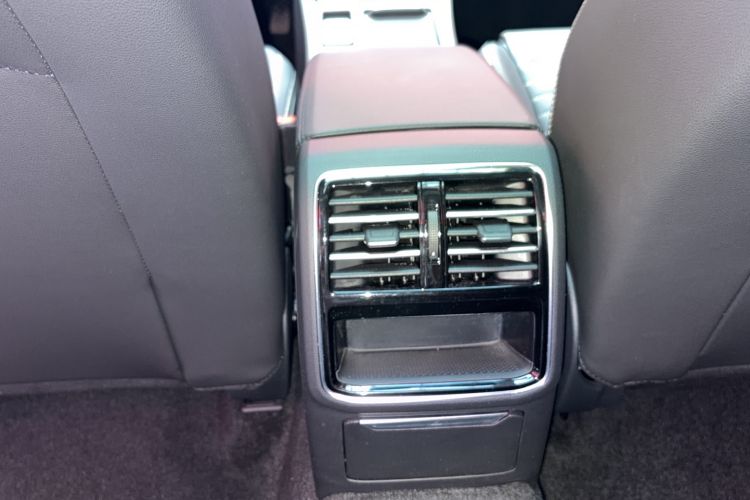 Used Volkswagen Magotan 2020 280TSI DSG Comfort Edition Interior 3