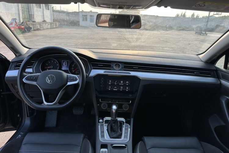 Used Volkswagen Magotan 2020 280TSI DSG Comfort Edition Interior 3