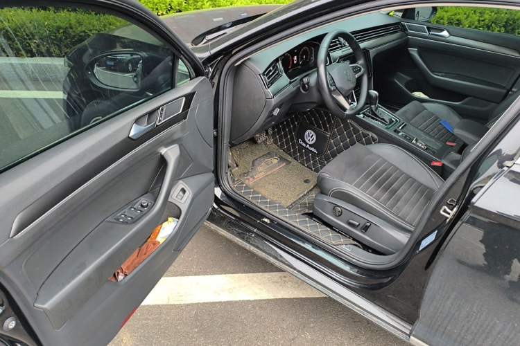 Used Volkswagen Magotan 2020 330TSI DSG Luxury Edition Interior 3