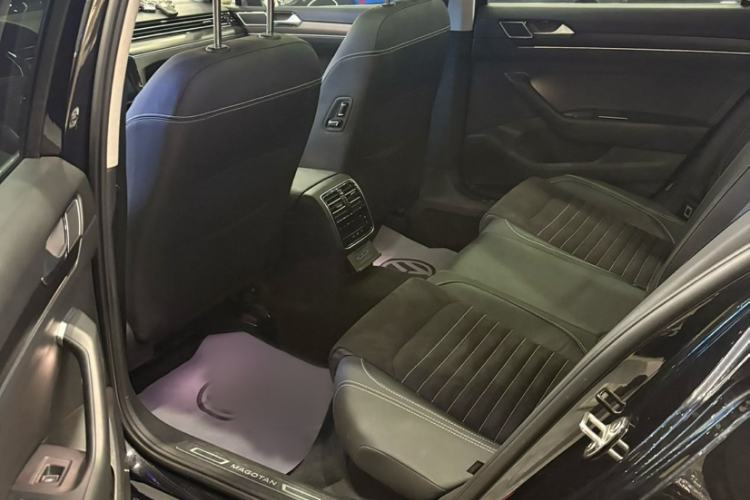 Used Volkswagen Magotan 2020 330TSI DSG Luxury Edition Interior 3