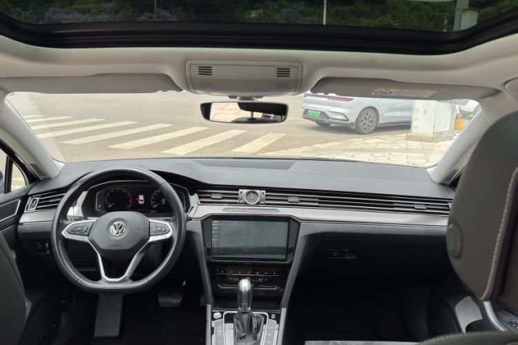 Used Volkswagen Magotan 2020 330TSI DSG Luxury Edition Interior 3