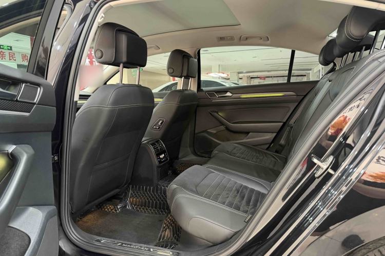 Used Volkswagen Magotan 2020 330TSI DSG Luxury Edition Interior 4