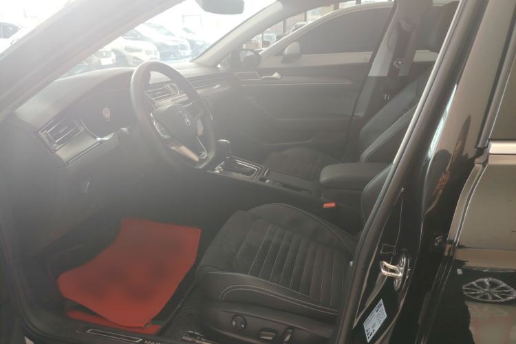 Used Volkswagen Magotan 2020 330TSI DSG Luxury Edition Interior 4