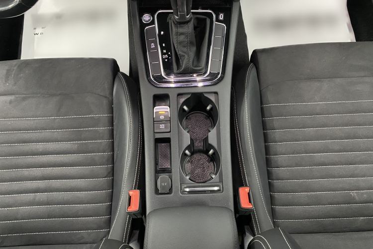 Used Volkswagen Magotan 2020 330TSI DSG Luxury Edition Interior 6