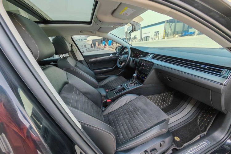 Used Volkswagen Magotan 2020 330TSI DSG Luxury Edition Interior 6