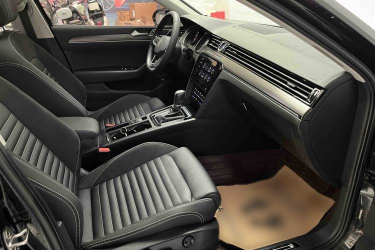Used Volkswagen Magotan 2020 330TSI DSG Leading Model Interior 6