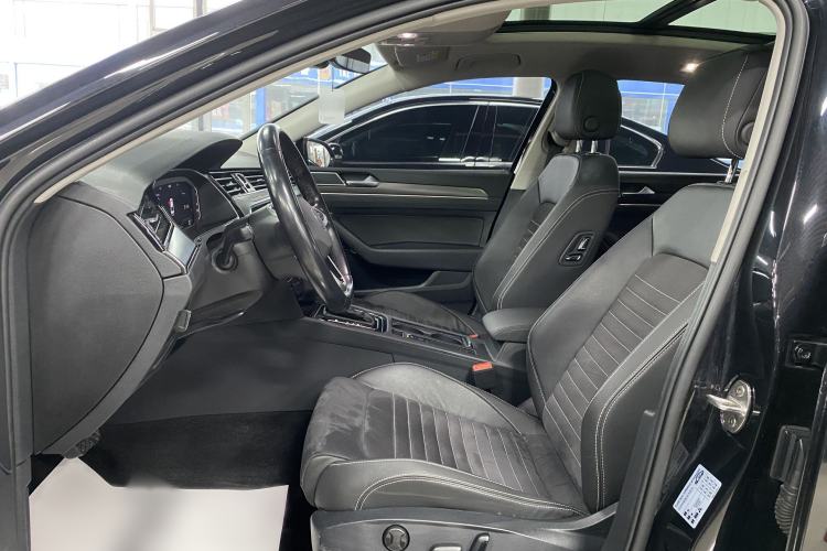 Used Volkswagen Magotan 2020 330TSI DSG Luxury Edition Interior 7