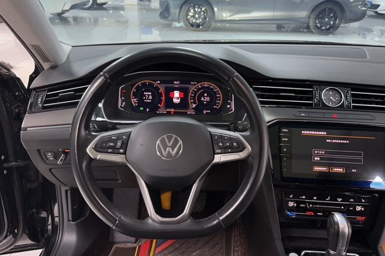 Used Volkswagen Magotan 2020 330TSI DSG Luxury Edition Interior 7