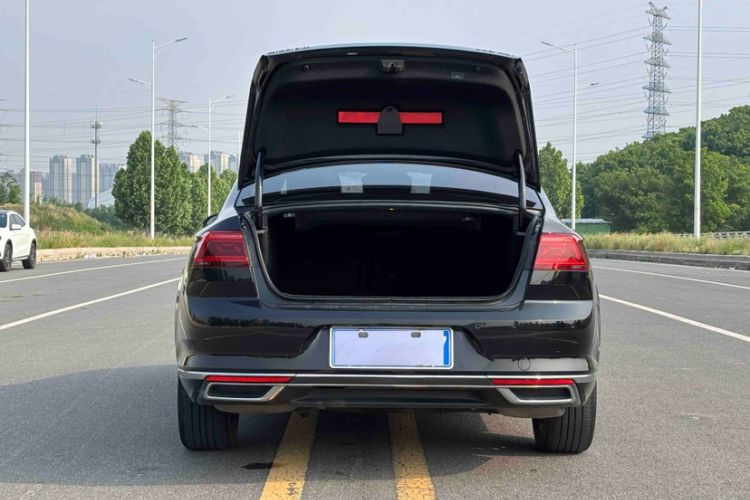 Used Volkswagen Magotan 2020 330TSI DSG Luxury Edition Interior 7
