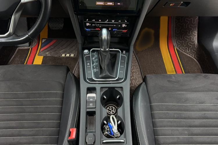 Used Volkswagen Magotan 2020 330TSI DSG Luxury Edition Interior 8