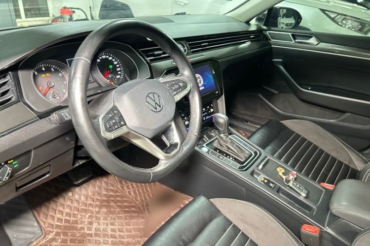 Used Volkswagen Magotan 2020 330TSI DSG Luxury Edition Interior 8
