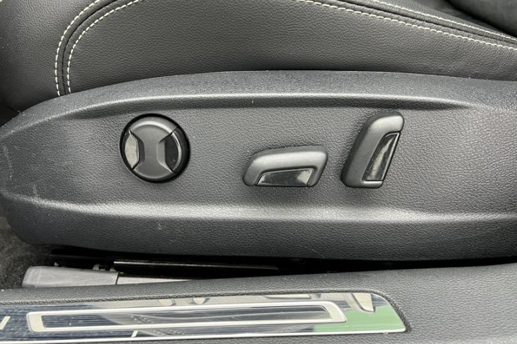 Used Volkswagen Magotan 2020 330TSI DSG Luxury Edition Interior 9