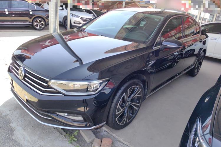 Used Volkswagen Magotan 2020 330TSI DSG Luxury Edition Guazi used car, China used car export, Used car for sale, Used  cars, Cheapest cars for sale