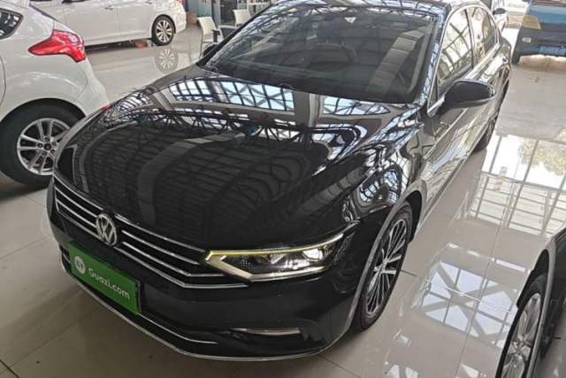 Ojetý Volkswagen Magotan 2020 330TSI DSG Luxury Edition