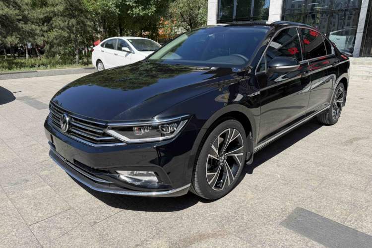 Used Volkswagen Magotan 2020 330TSI DSG Luxury Edition Guazi used car, China used car export, Used car for sale, Used cars, Cheapest cars for sale