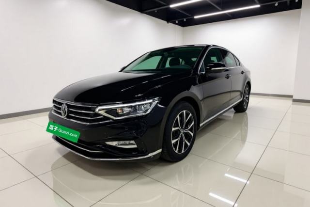Ojetý Volkswagen Magotan 2020 280TSI DSG Leading Edition