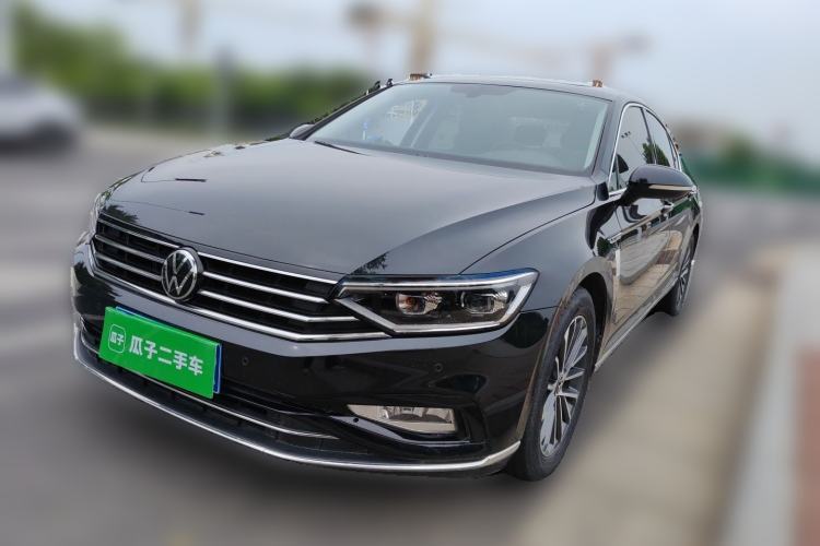 Used Volkswagen Magotan 2020 330TSI DSG Luxury Edition Guazi used car, China used car export, Used car for sale, Used  cars, Cheapest cars for sale