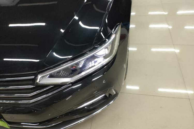 Used Volkswagen Magotan 2020 330TSI DSG Luxury Edition Left Front Headlight