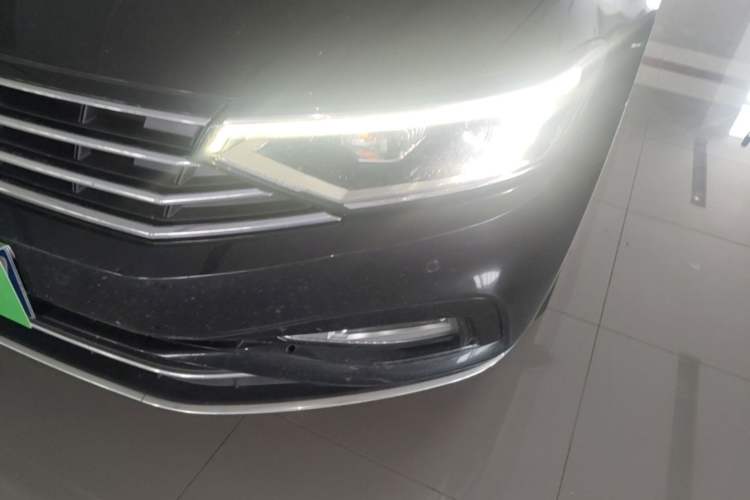 Used Volkswagen Magotan 2020 280TSI DSG Comfort Edition Left Front Headlight
