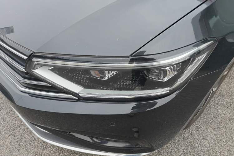 Used Volkswagen Magotan 2020 330TSI DSG Leading Model Left Front Headlight