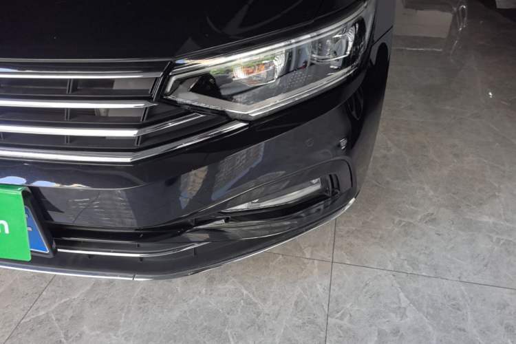 Used Volkswagen Magotan 2020 330TSI DSG Leading Model Left Front Headlight