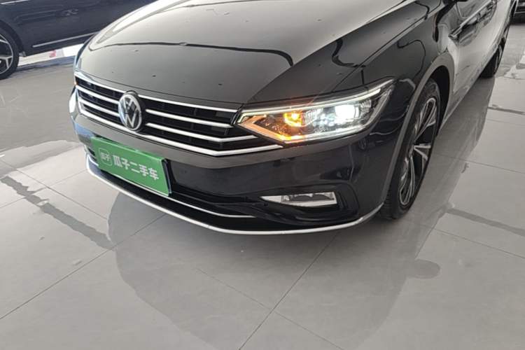 Used Volkswagen Magotan 2020 330TSI DSG Leading Model Left Front Headlight