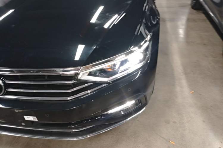 Used Volkswagen Magotan 2020 280TSI DSG Comfort Edition Left Front Headlight