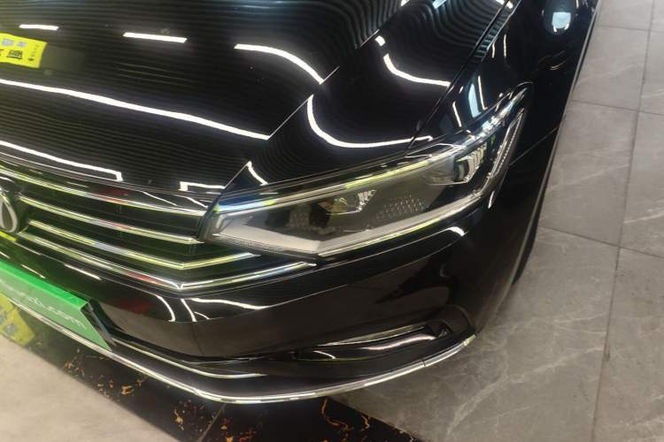 Used Volkswagen Magotan 2020 280TSI DSG Comfort Edition Left Front Headlight