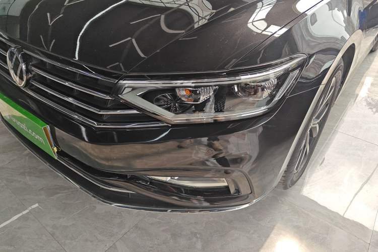 Used Volkswagen Magotan 2020 330TSI DSG Leading Model Left Front Headlight