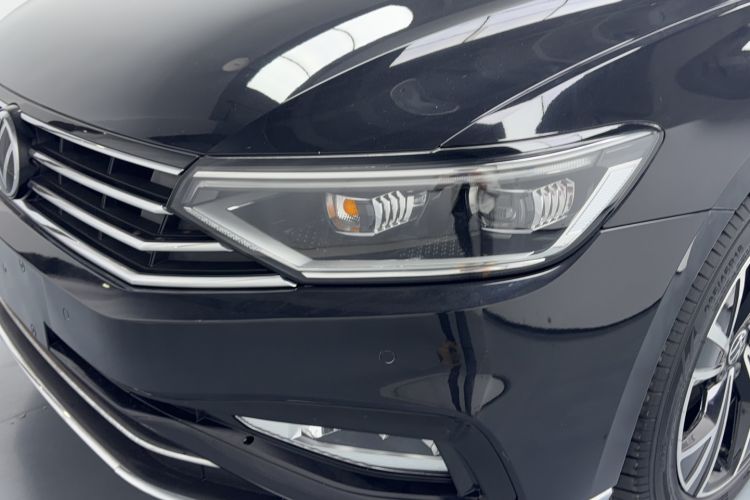 Used Volkswagen Magotan 2020 330TSI DSG Luxury Edition Left Front Headlight