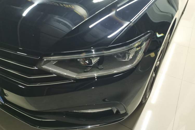 Used Volkswagen Magotan 2020 330TSI DSG Leading Model Left Front Headlight