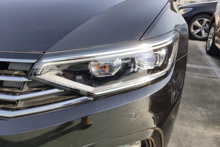 Used Volkswagen Magotan 2020 330TSI DSG Luxury Edition Left Front Headlight
