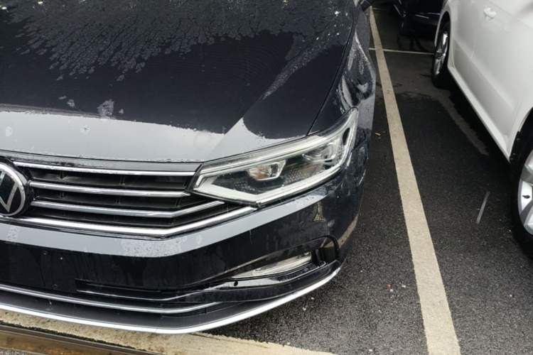 Used Volkswagen Magotan 2020 330TSI DSG Leading Model Left Front Headlight