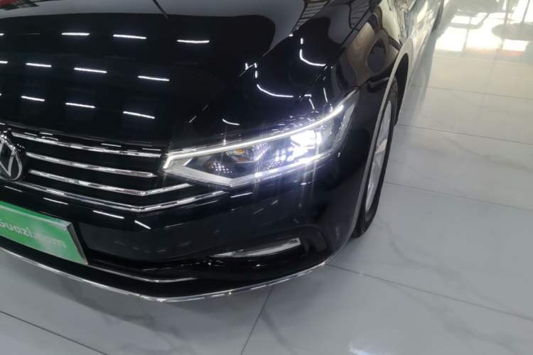 Used Volkswagen Magotan 2020 280TSI DSG Comfort Edition Left Front Headlight