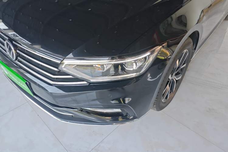 Used Volkswagen Magotan 2020 330TSI DSG Leading Model Left Front Headlight