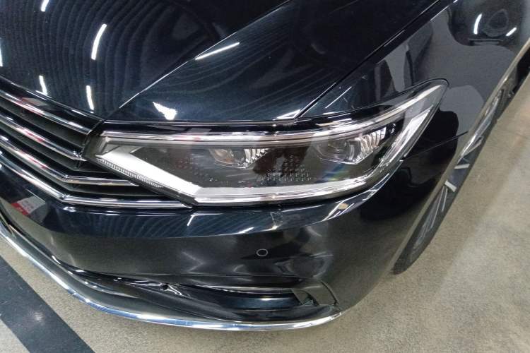 Used Volkswagen Magotan 2020 330TSI DSG Luxury Edition Left Front Headlight