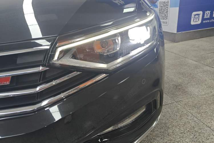Used Volkswagen Magotan 2020 330TSI DSG Luxury Edition Left Front Headlight