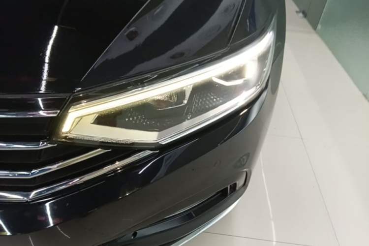 Used Volkswagen Magotan 2020 330TSI DSG Luxury Edition Left Front Headlight