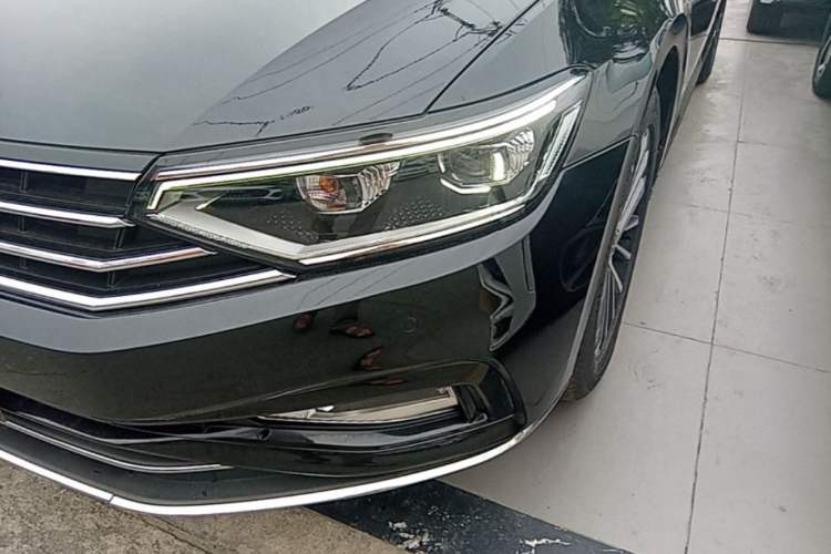 Used Volkswagen Magotan 2020 330TSI DSG Luxury Edition Left Front Headlight