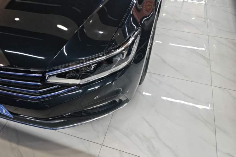 Used Volkswagen Magotan 2020 330TSI DSG Leading Model Left Front Headlight