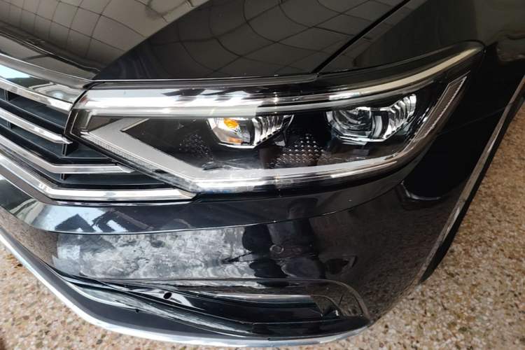 Used Volkswagen Magotan 2020 280TSI DSG Comfort Edition Left Front Headlight