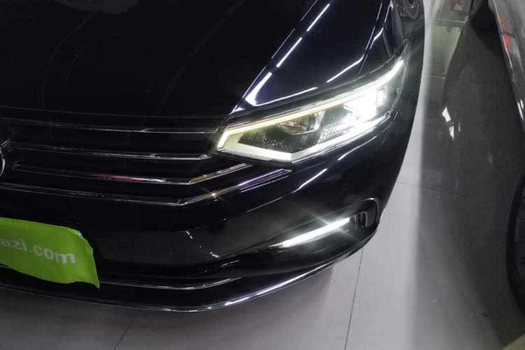 Used Volkswagen Magotan 2020 330TSI DSG Leading Model Left Front Headlight