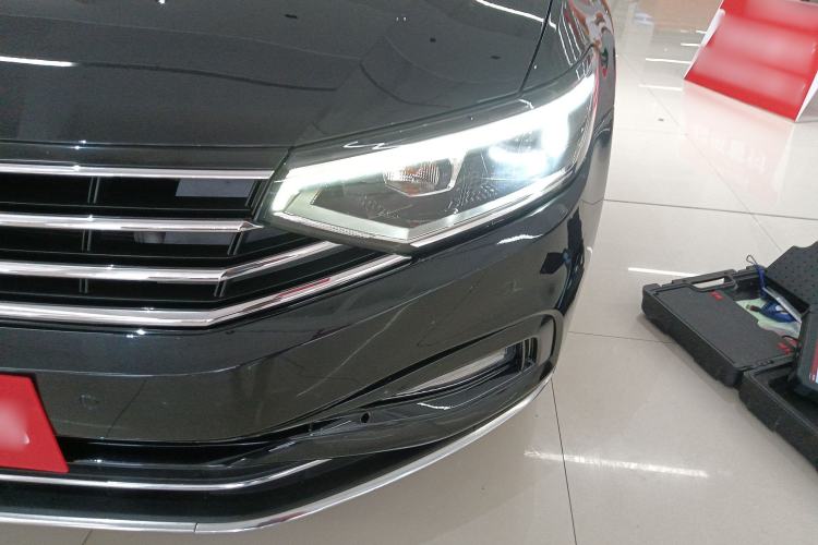Used Volkswagen Magotan 2020 330TSI DSG Luxury Edition Left Front Headlight