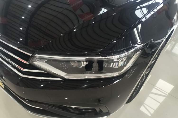 Used Volkswagen Magotan 2020 330TSI DSG Leading Model Left Front Headlight
