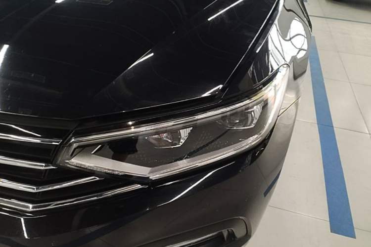 Used Volkswagen Magotan 2020 330TSI DSG Leading Model Left Front Headlight