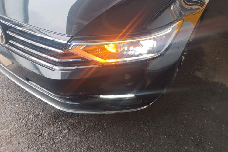 Used Volkswagen Magotan 2020 330TSI DSG Leading Model Left Front Headlight