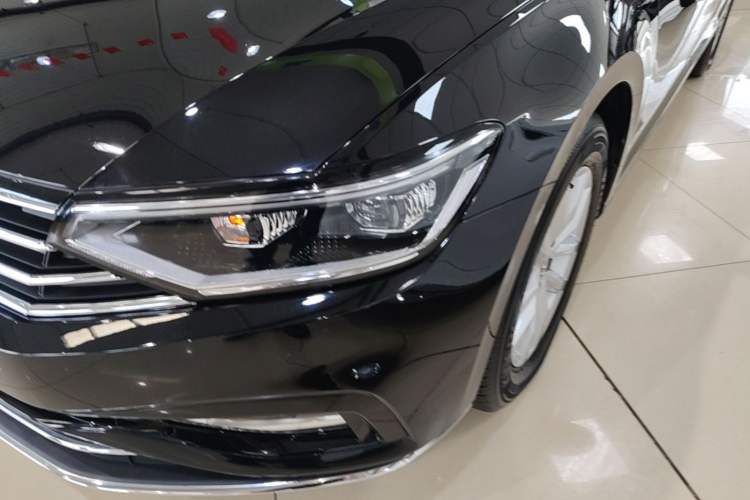 Used Volkswagen Magotan 2020 280TSI DSG Comfort Edition Left Front Headlight