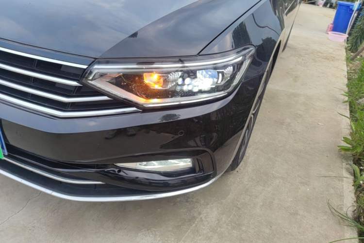 Used Volkswagen Magotan 2020 330TSI DSG Leading Model Left Front Headlight