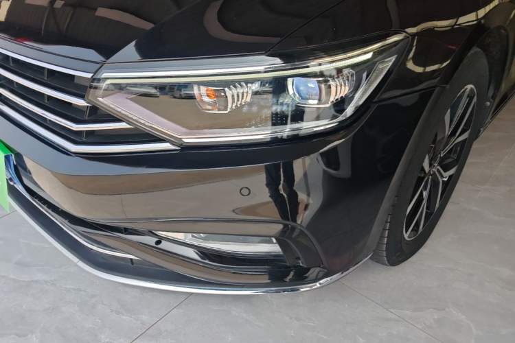 Used Volkswagen Magotan 2020 330TSI DSG Leading Model Left Front Headlight