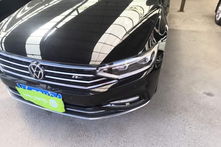 Used Volkswagen Magotan 2020 330TSI DSG Leading Model Left Front Headlight